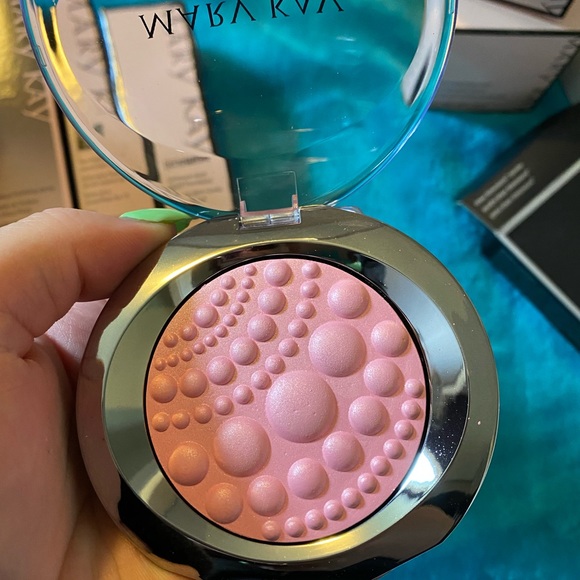 Mary Kay highlighter - Picture 4 of 4